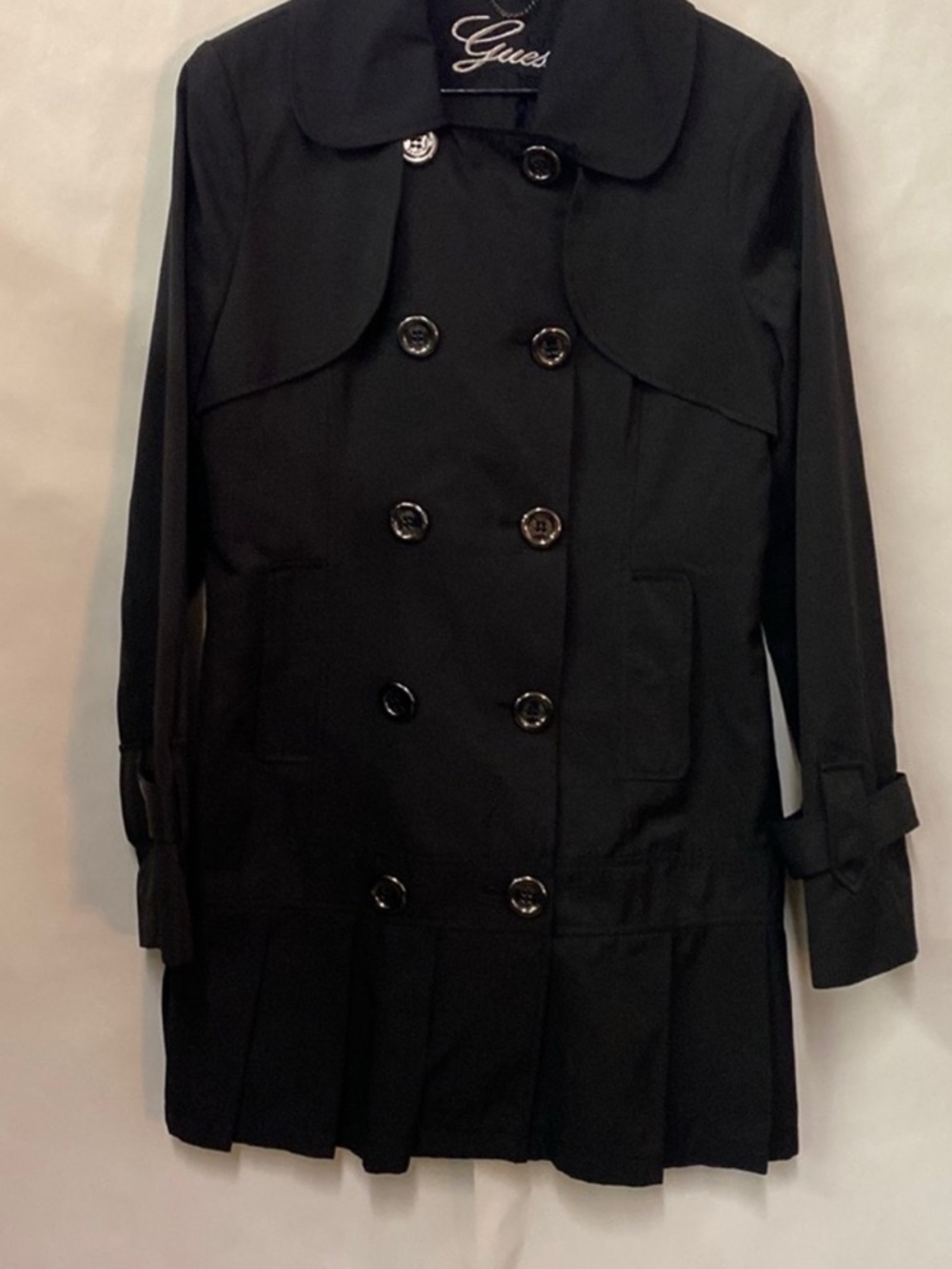 Guess coat double buttons pleated bottom
